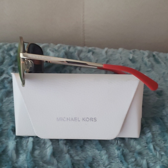 Michael Kors Sunglasses - Picture 2 of 6